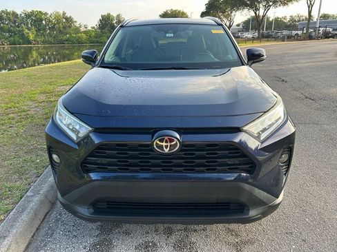 Used 2021 Toyota RAV4 XLE Premium FWD image 9
