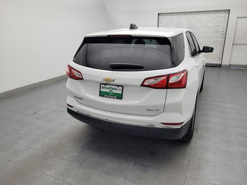 Used 2021 Chevrolet Equinox LT AWD/4WD image 7