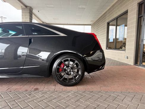 Used 2015 Cadillac CTS V image 6