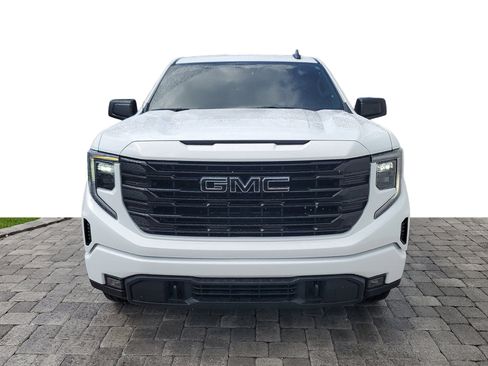 Used 2024 GMC Sierra 1500 Elevation w/ LPO, Elevation Black Package AWD/4WD image 2