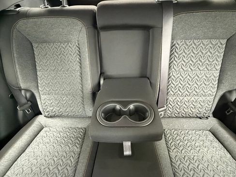 Used 2023 Chevrolet Equinox LT AWD/4WD image 27