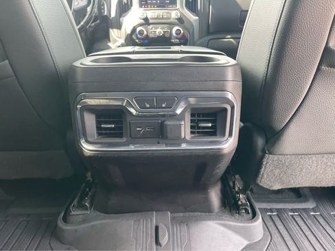 Used 2020 GMC Sierra 2500 Denali w/ Denali Ultimate Package AWD/4WD image 28