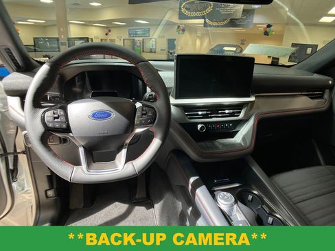 New 2025 Ford Explorer ST-Line w/ Premium Package image 7