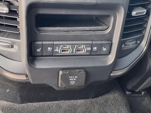 Used 2020 RAM 1500 Limited AWD/4WD image 25