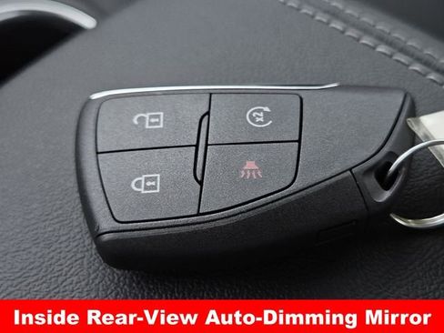 New 2026 GMC Canyon Elevation w/ Convenience Package image 27