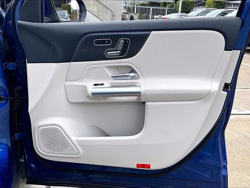 Used 2025 Mercedes-Benz GLA 250 GLA 250 image 22