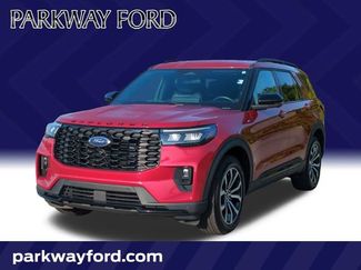 Used 2025 Ford Explorer ST-Line AWD/4WD video 1