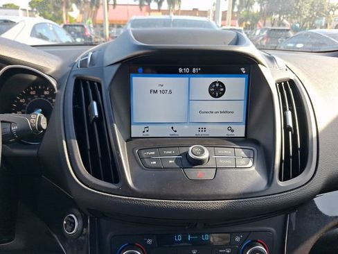 Used 2019 Ford Escape SE FWD image 19