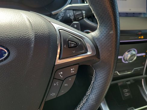 Used 2019 Ford Edge ST w/ Convenience Package image 24