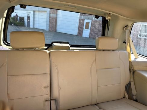 Used 2008 INFINITI QX56 4WD image 14
