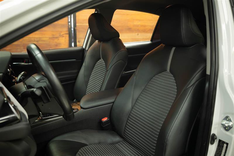 Used 2023 Toyota Camry SE AWD/4WD image 10