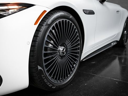 Used 2026 Mercedes-Benz Maybach SL 680 image 26