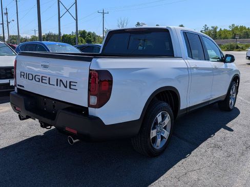 Certified 2025 Honda Ridgeline RTL image 7