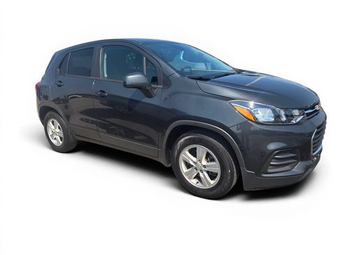 Used 2019 Chevrolet Trax LS w/ Tint and Cruise Package FWD image 2