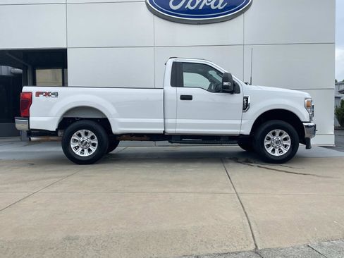 Used 2022 Ford F350 XL w/ STX Appearance Package AWD/4WD image 3