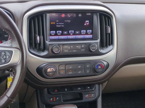 Used 2016 GMC Canyon SLT image 28