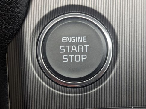 Used 2026 Kia Sportage SX image 37