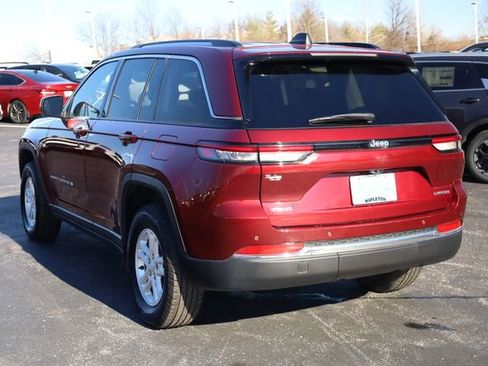 Used 2023 Jeep Grand Cherokee Laredo w/ Luxury Tech Group I image 7