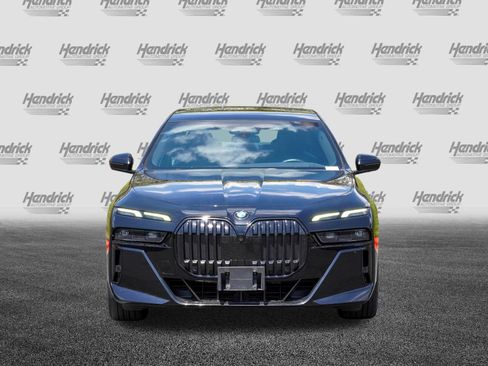 Used 2023 BMW 740i RWD image 3
