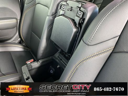 New 2026 Jeep Gladiator Sport image 27