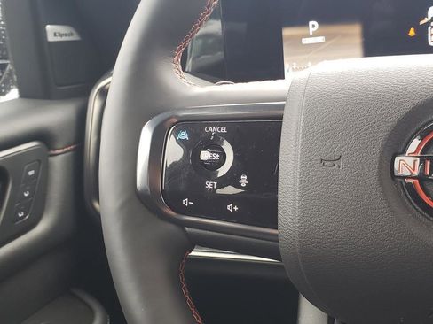 Certified 2025 Nissan Armada PRO-4X w/ Pro-4X Premium Package image 31