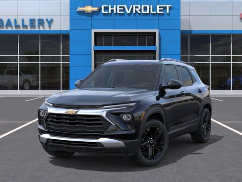 New 2026 Chevrolet TrailBlazer LT w/ Midnight Edition FWD image 7