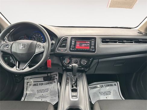 Used 2019 Honda HR-V LX image 11