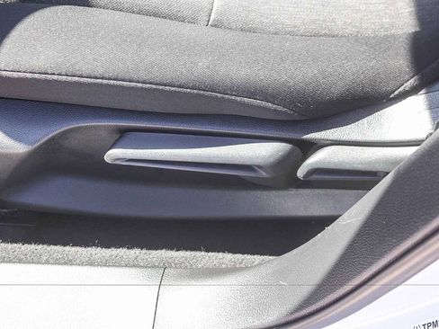 Certified 2024 Honda Accord LX image 22