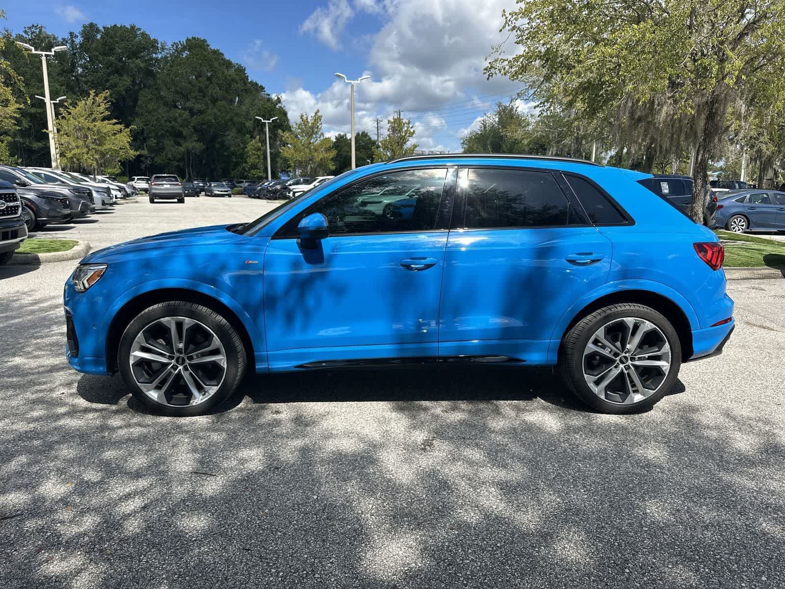 Used 2021 Audi Q3 2.0T Premium Plus AWD/4WD image 2