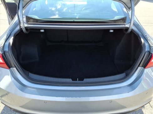 Used 2024 Chevrolet Malibu LT image 13