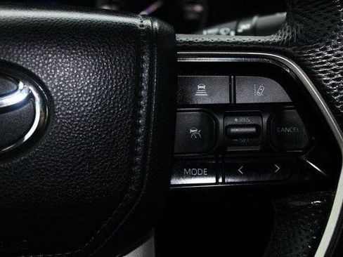 Used 2023 Toyota Tundra Limited image 15