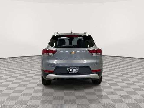 New 2026 Chevrolet TrailBlazer LT w/ Convenience Package FWD image 9