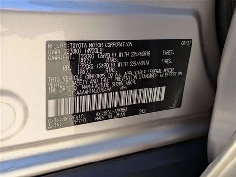 Certified 2021 Toyota Venza LE AWD/4WD image 24