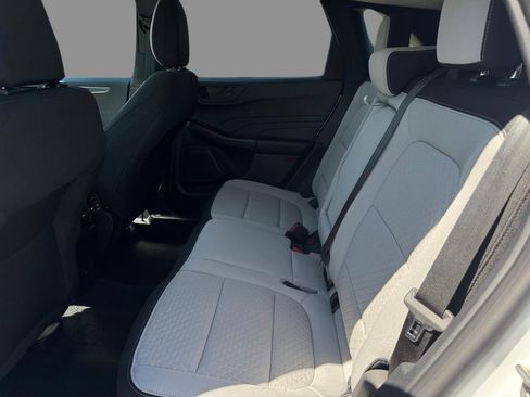 Used 2024 Ford Escape Active w/ Cold Weather Package FWD image 7