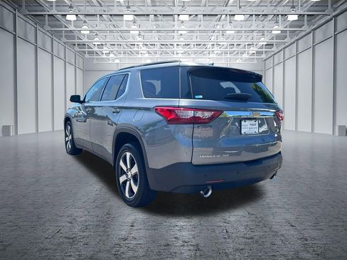 Used 2019 Chevrolet Traverse LT w/ LT Premium Package AWD/4WD image 5