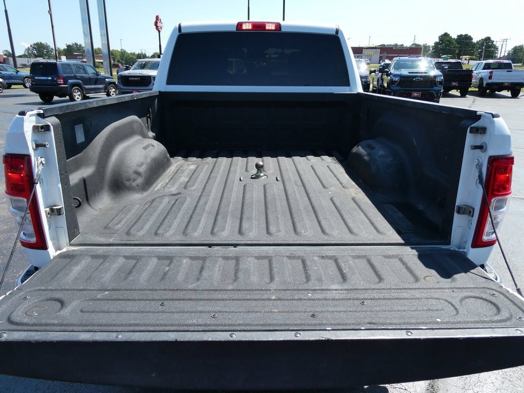 Used 2024 RAM 2500 Big Horn w/ Off Road Package AWD/4WD image 15