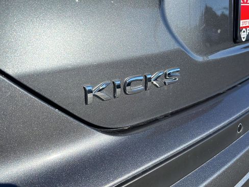 New 2025 Nissan Kicks Play S image 10