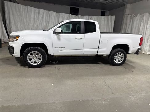 Used 2022 Chevrolet Colorado LT w/ Fleet Safety Package image 4