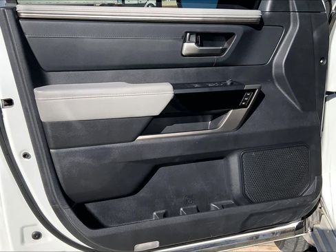 Used 2023 Toyota Tundra Limited image 20