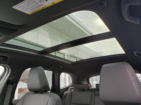 New 2026 BMW X1 xDrive28i w/ Technology Package image 12