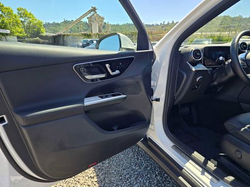 Used 2026 Mercedes-Benz GLC 300 4MATIC image 20