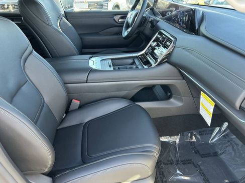 New 2026 Nissan Armada SV RWD image 9