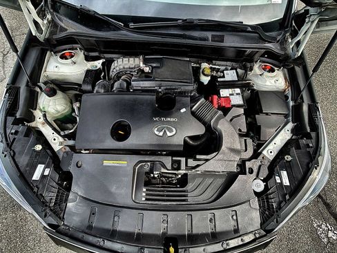 Used 2020 INFINITI QX50 Essential w/ Edition 30 Package AWD/4WD image 17