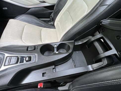 Used 2016 Chevrolet Camaro SS RWD image 24