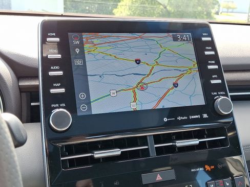 Certified 2020 Toyota Avalon Limited image 19