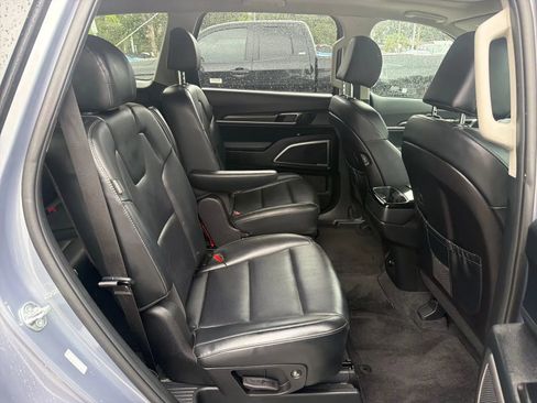 Used 2025 Kia Telluride S AWD/4WD image 20