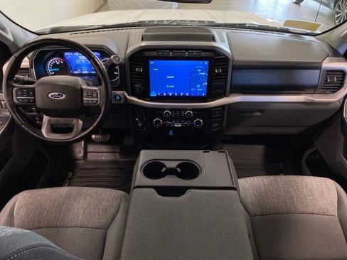 Certified 2021 Ford F150 XLT w/ Equipment Group 302A High image 16