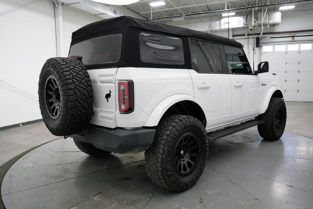 Used 2024 Ford Bronco Outer Banks AWD/4WD image 8