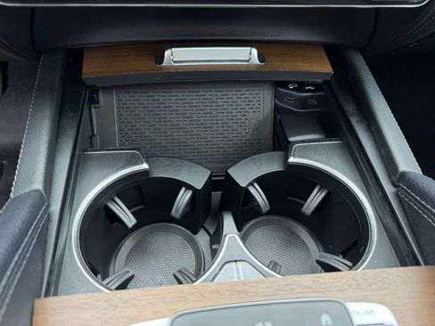 Used 2020 Mercedes-Benz GLE 350 4MATIC image 25