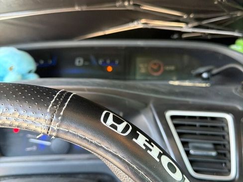 Used 2015 Honda Civic EX image 2